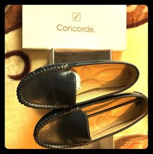 Brand new navy blue leather loafers!